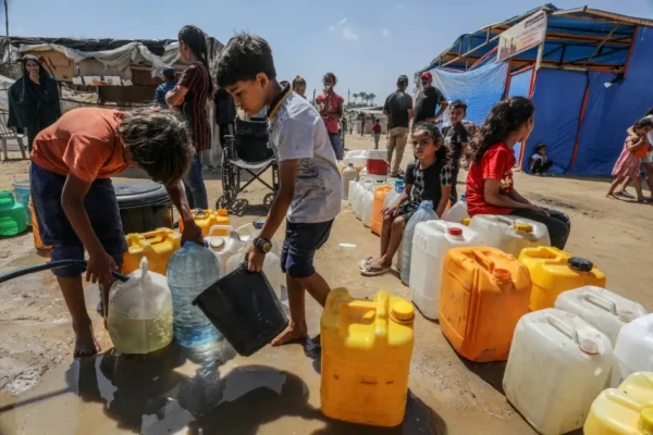 202501mena_gaza_water_children Help Gaza’s Children Survive With Clean Water